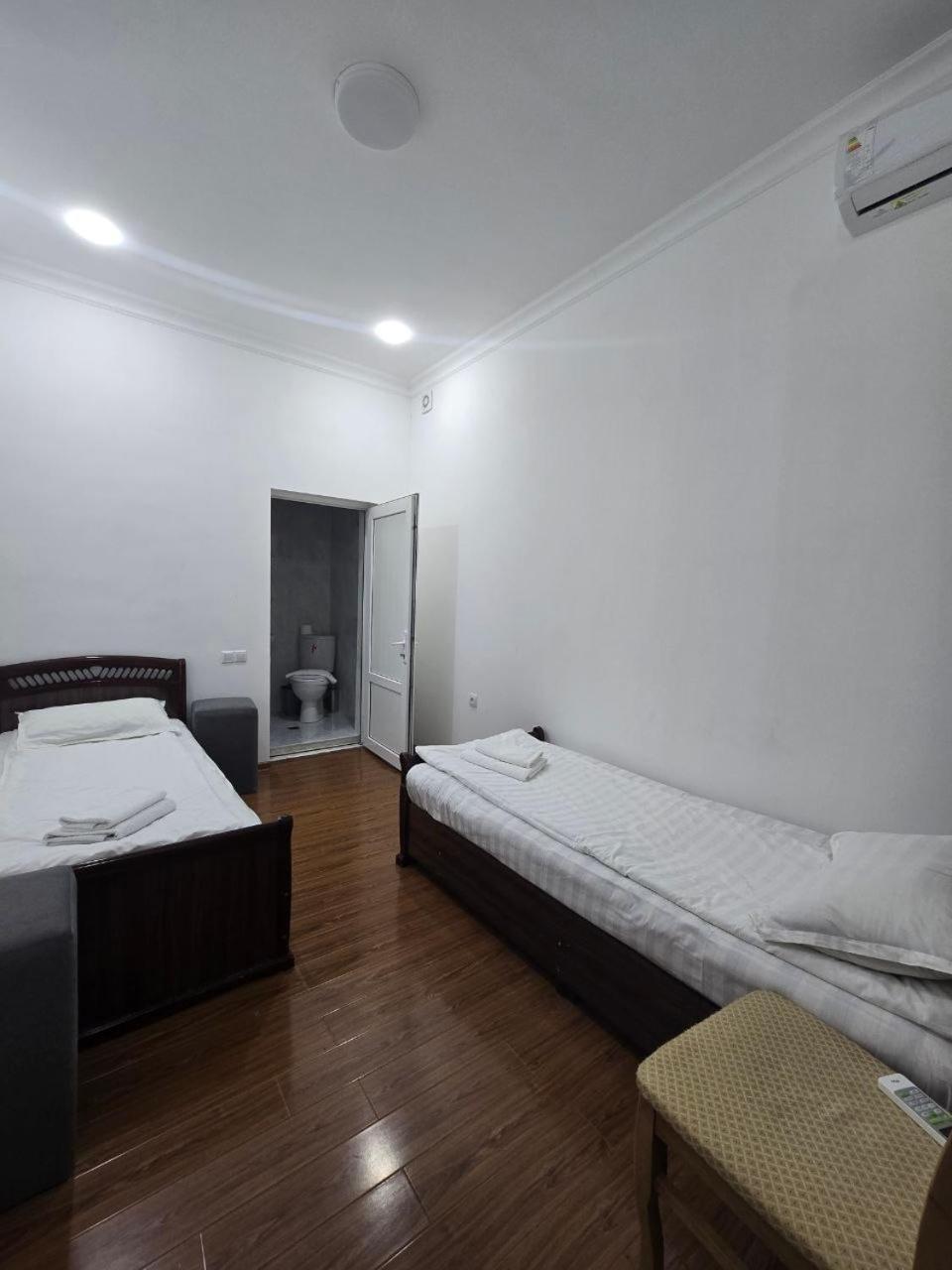 Guesto Hostel Tashkent Exterior foto